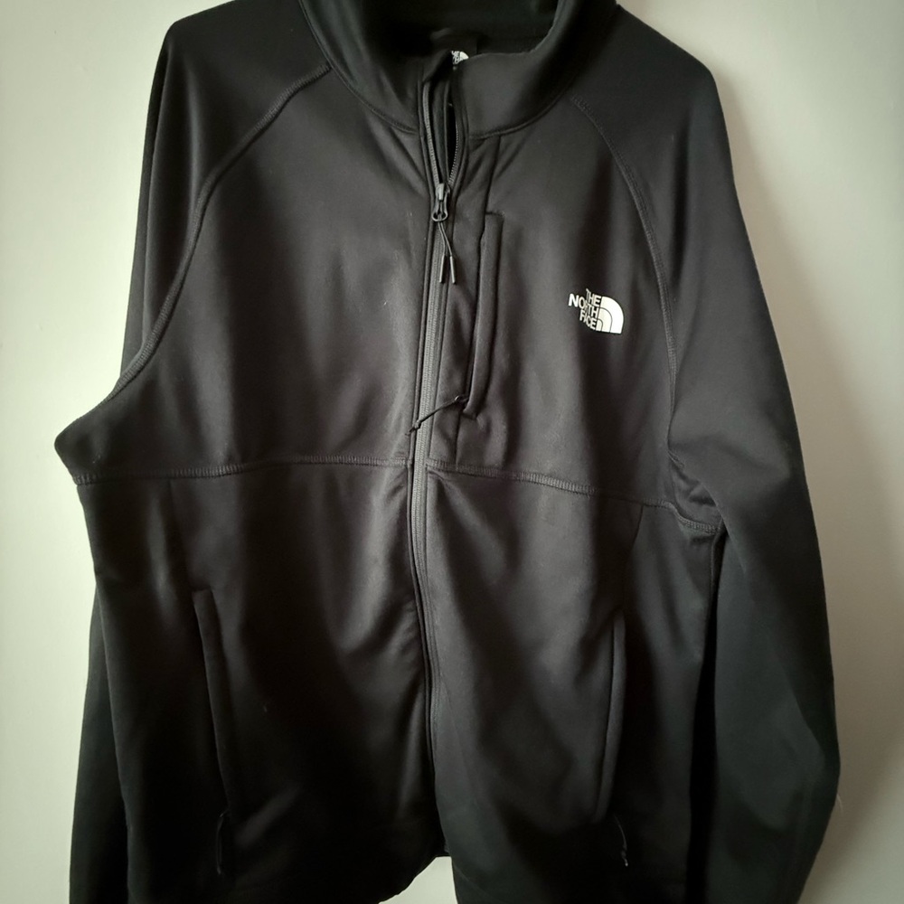 The North Face Men's Black Performance Jacket